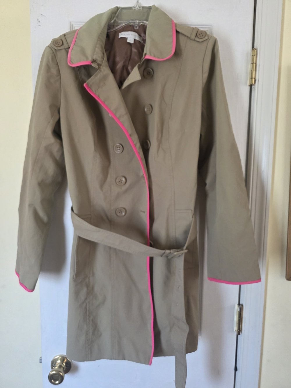 Like New New York & Company Women’s Tan Trench Coat with Pink Trim - XL